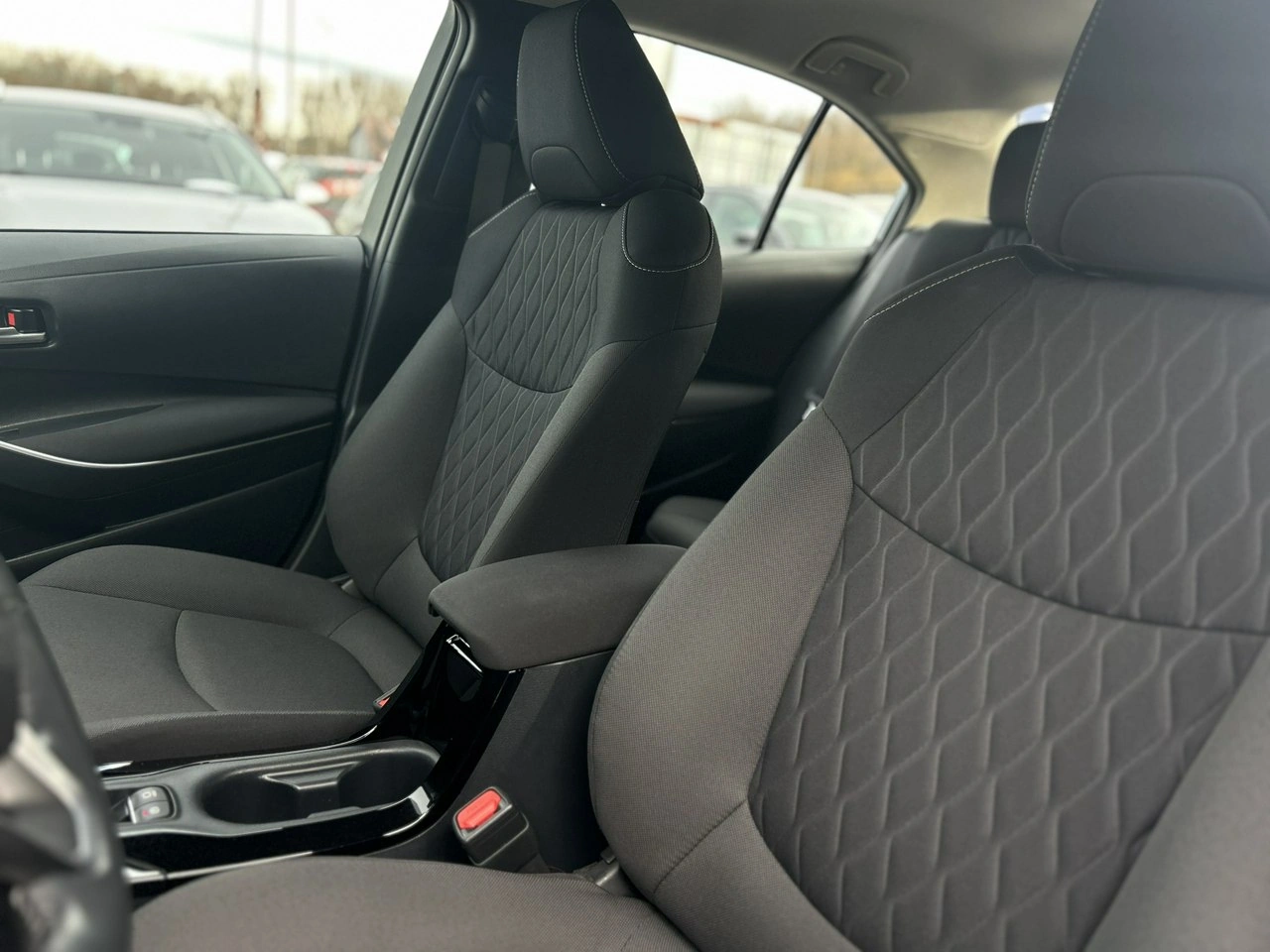 Toyota Corolla - Zdjęcie 10