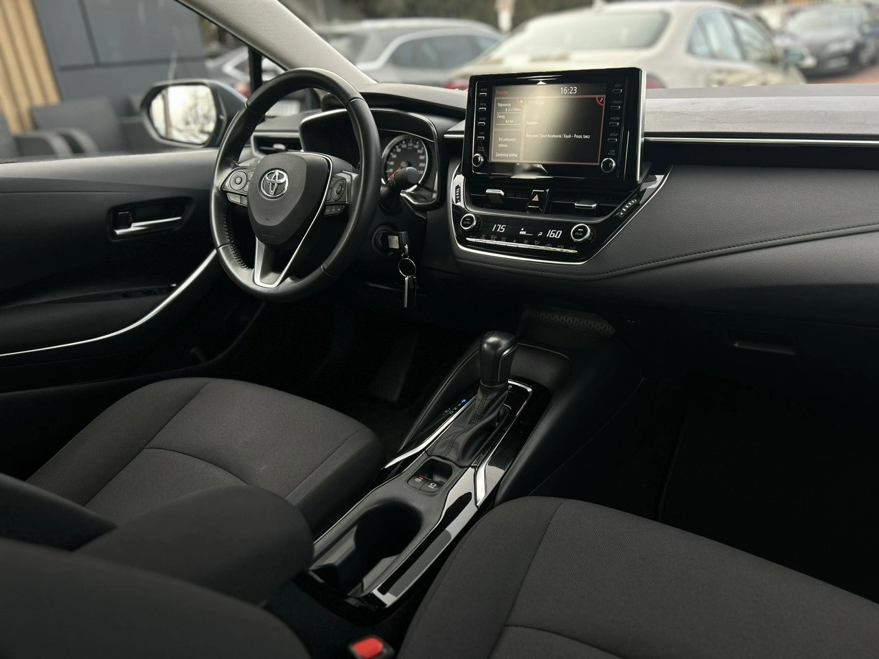 Toyota Corolla - Zdjęcie 14