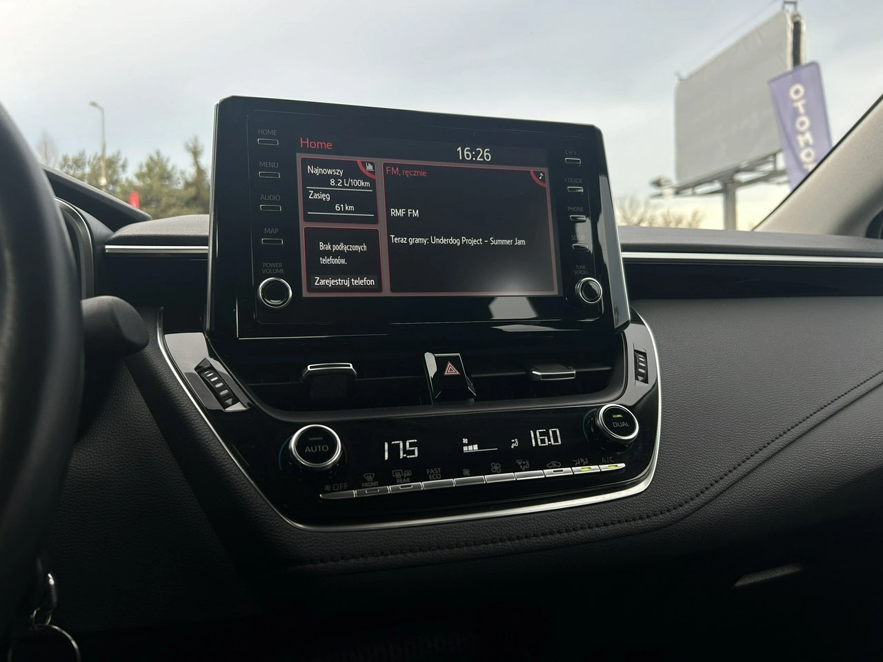 Toyota Corolla - Zdjęcie 21