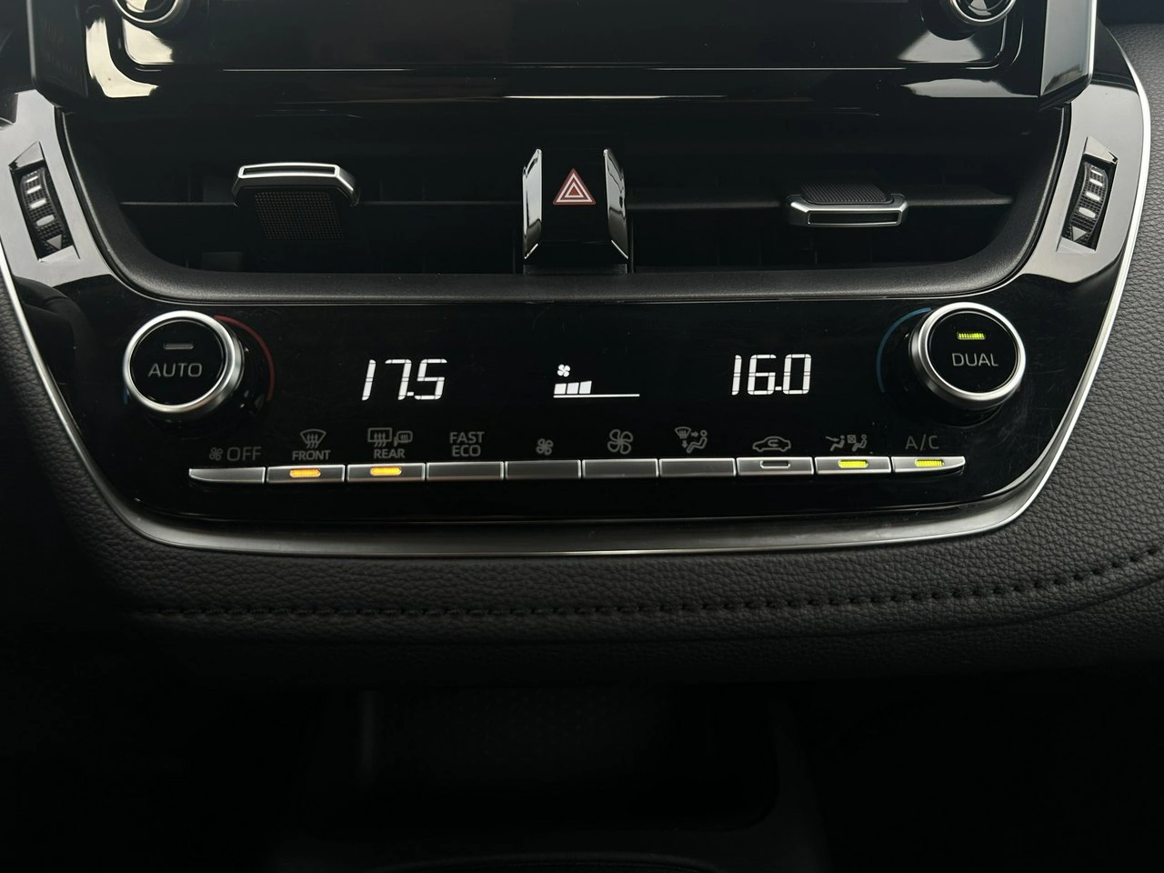 Toyota Corolla - Zdjęcie 24