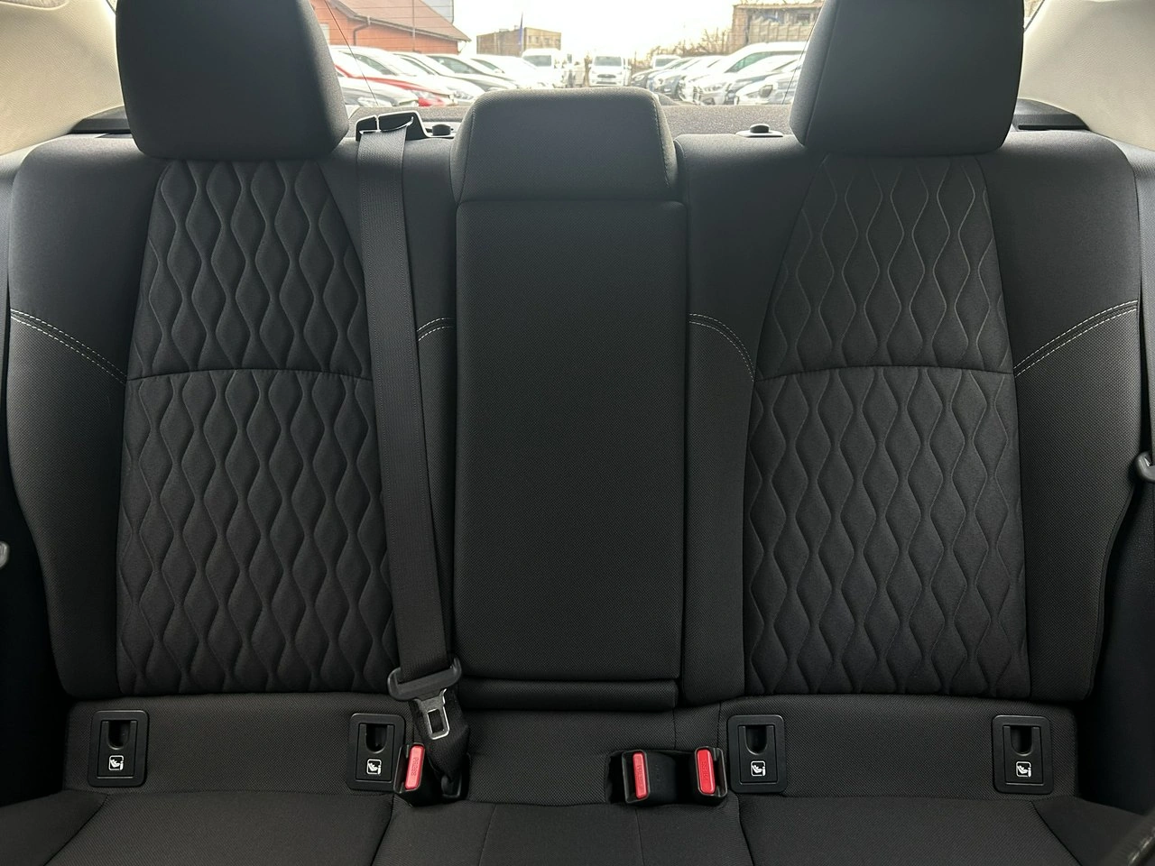 Toyota Corolla - Zdjęcie 33