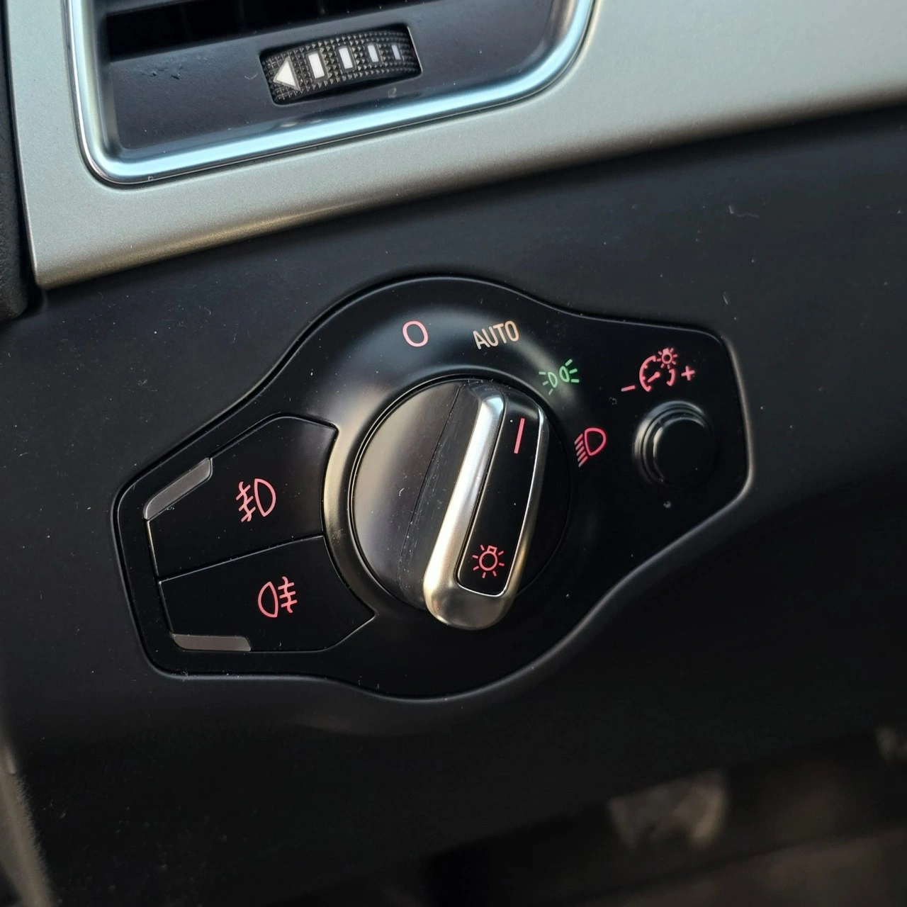 Audi A4 - Zdjęcie 29