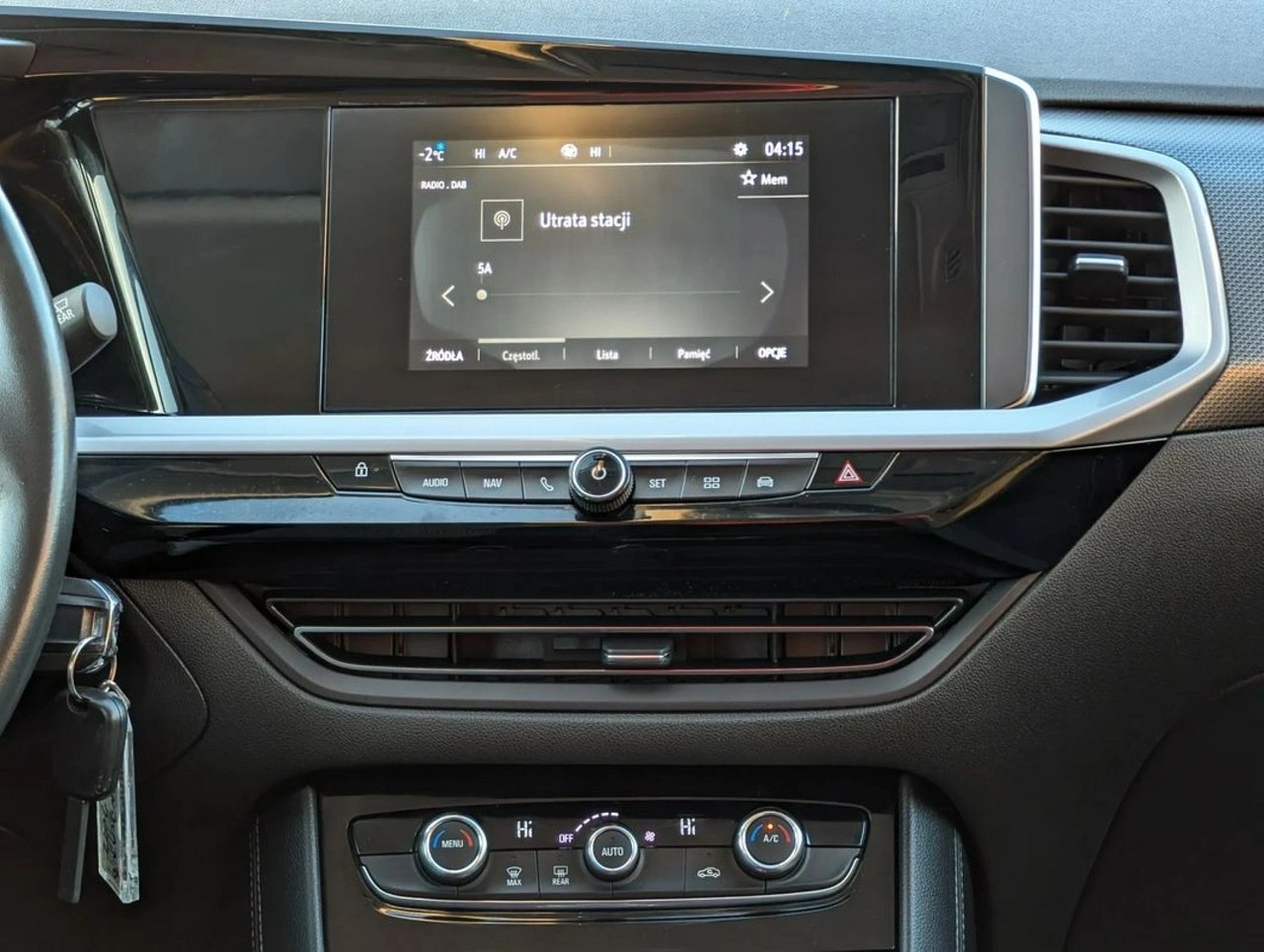 Opel Grandland X - Zdjęcie 24