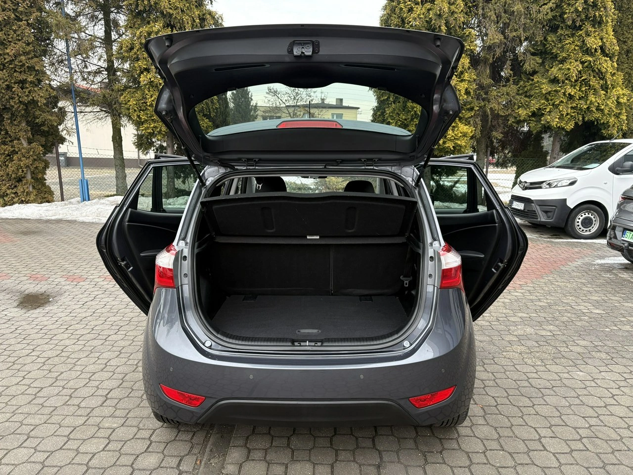 Hyundai ix20 - Zdjęcie 28