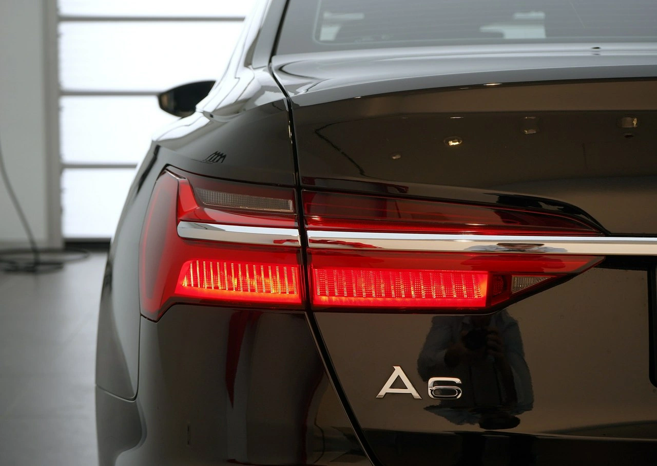 Audi A6 - Zdjęcie 8