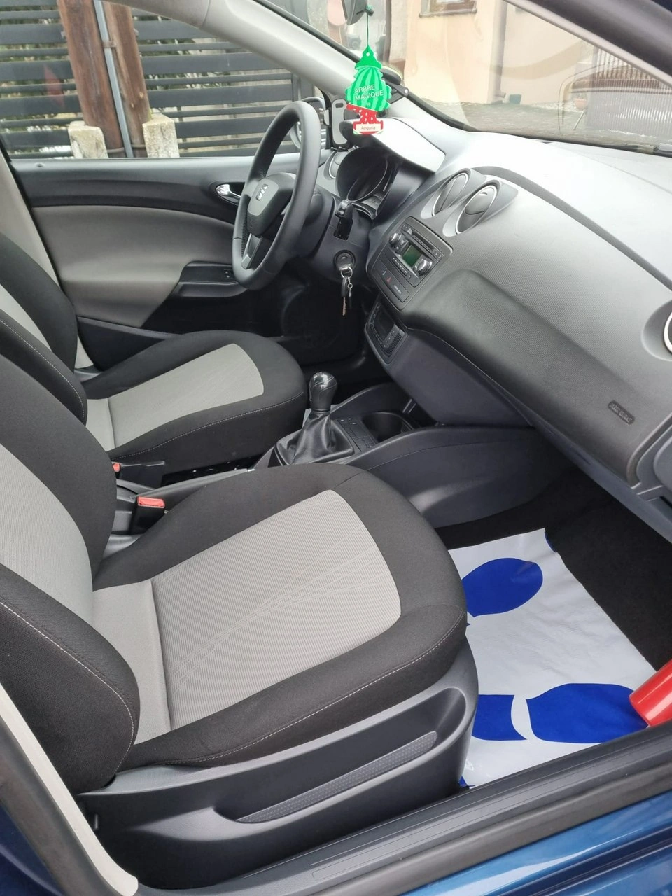 Seat Ibiza - Zdjęcie 10