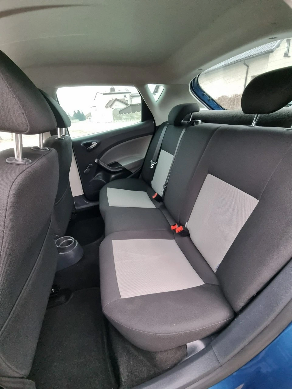 Seat Ibiza - Zdjęcie 8