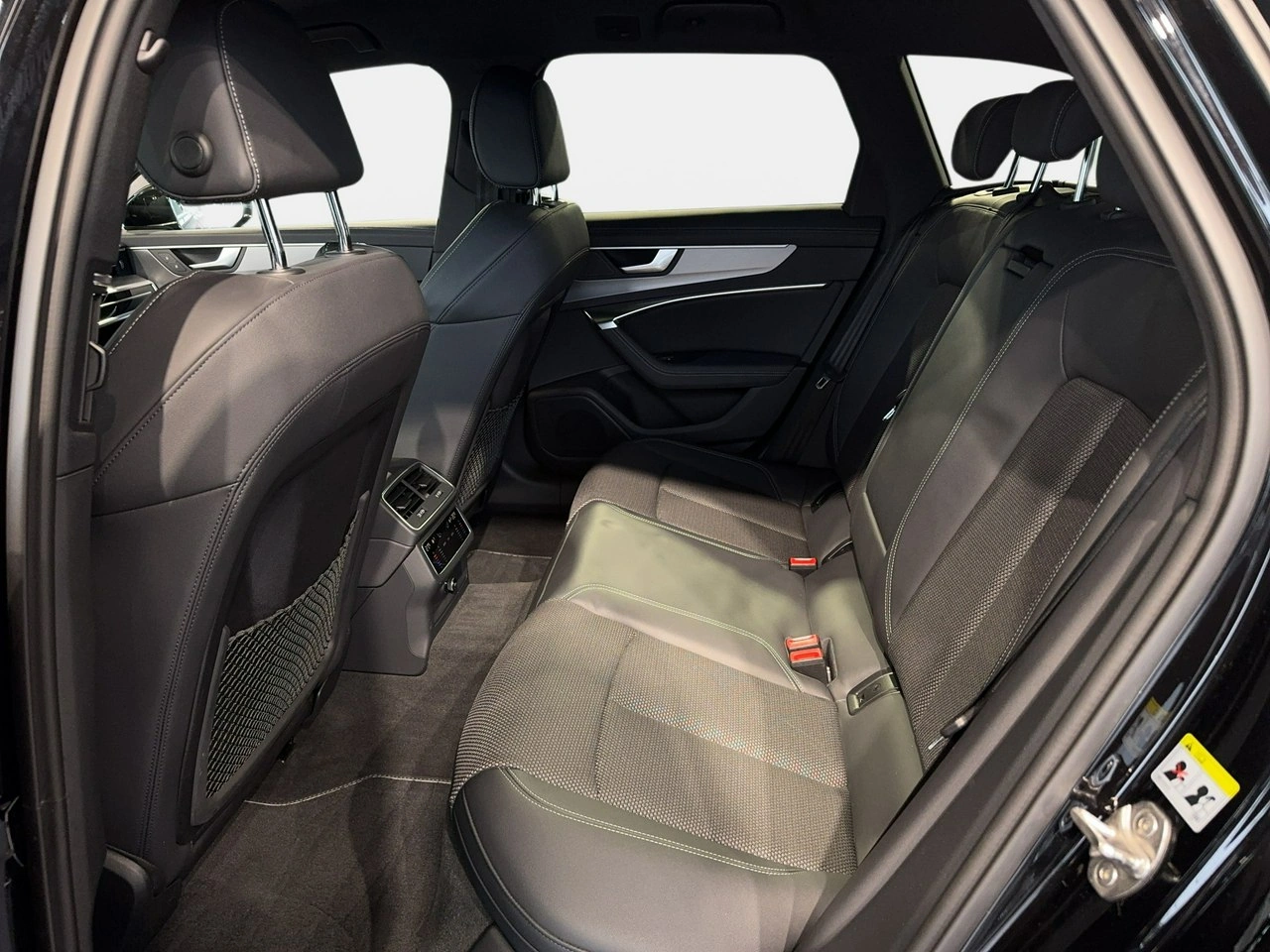 Audi A6 - Zdjęcie 14