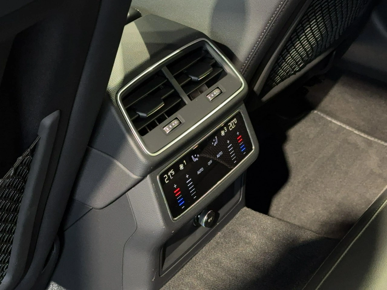 Audi A6 - Zdjęcie 15