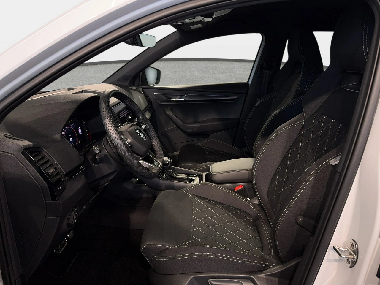 Skoda Karoq - Zdjęcie 13