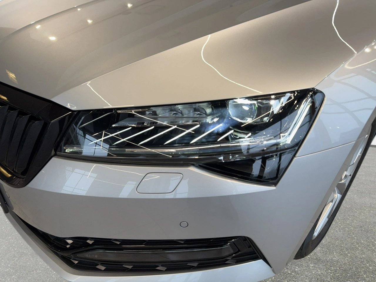 Skoda Superb - Zdjęcie 8