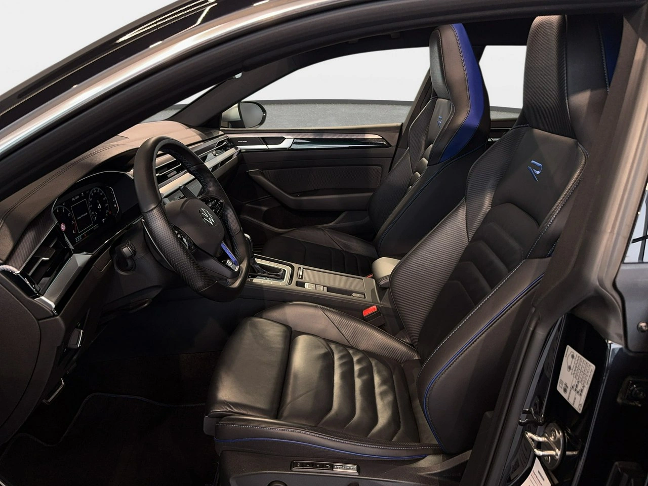 Volkswagen Arteon - Zdjęcie 16