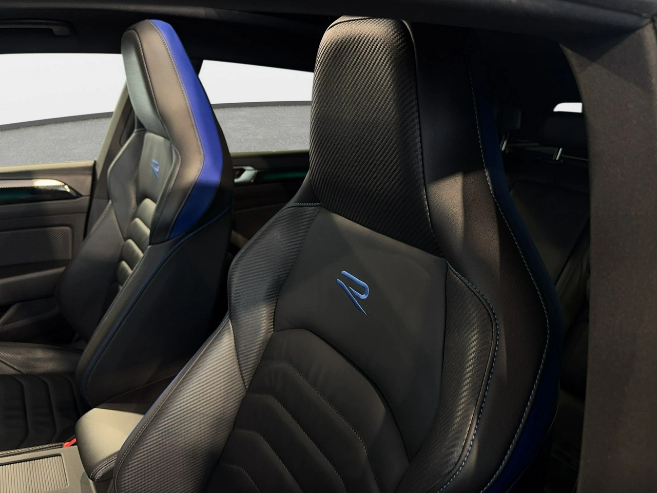 Volkswagen Arteon - Zdjęcie 20