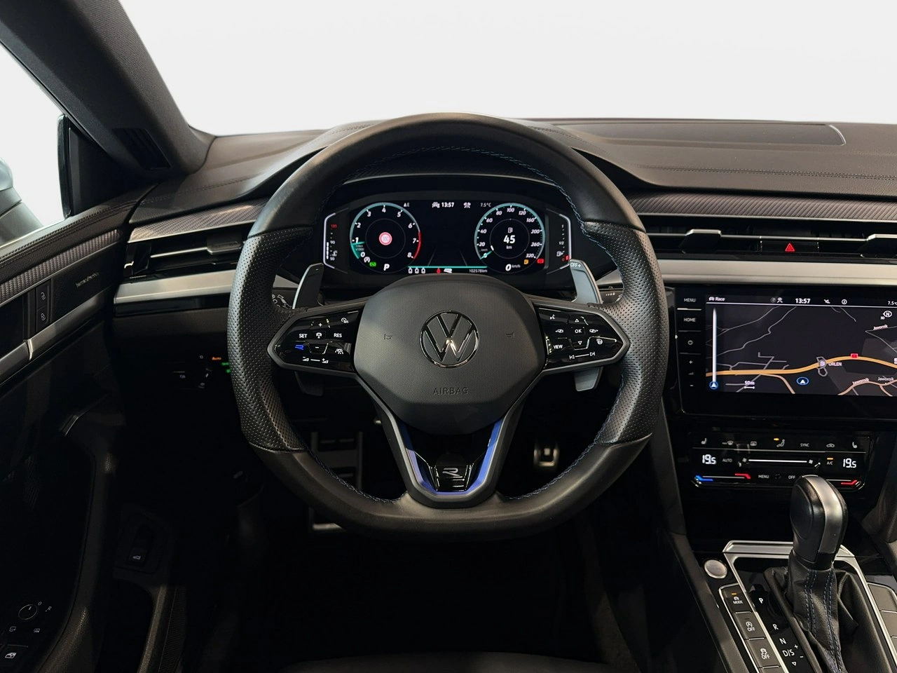 Volkswagen Arteon - Zdjęcie 25