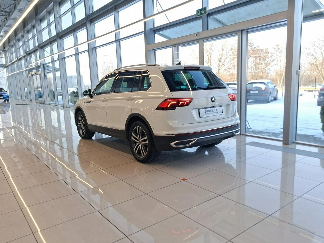 Volkswagen Tiguan - Zdjęcie 4