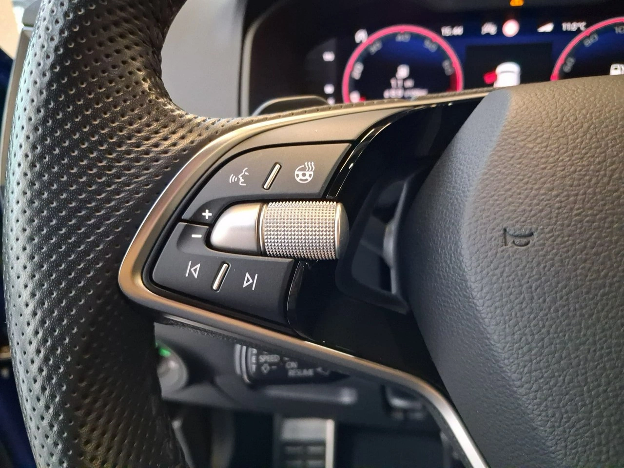 Skoda Karoq - Zdjęcie 13