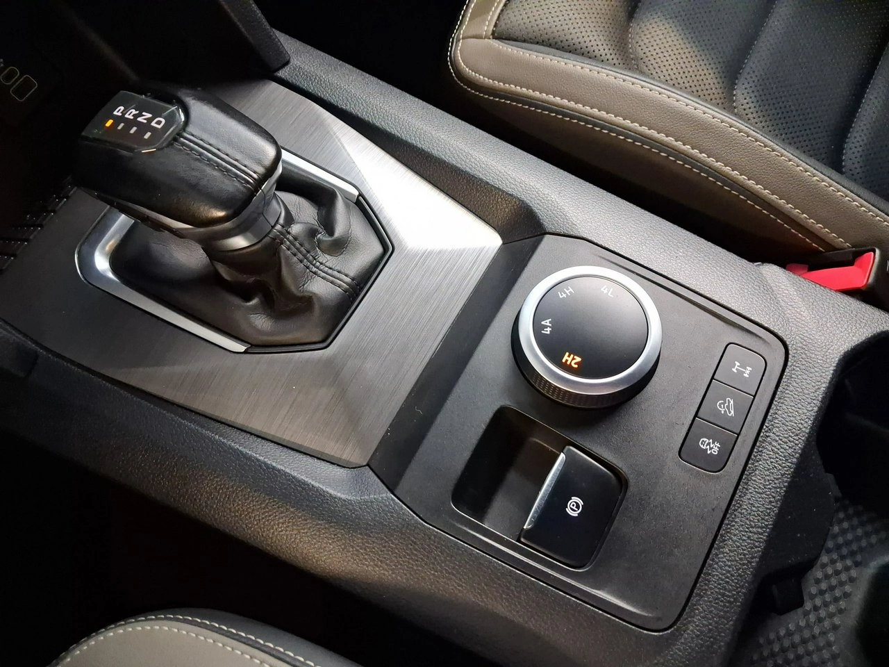 Volkswagen Amarok - Zdjęcie 18