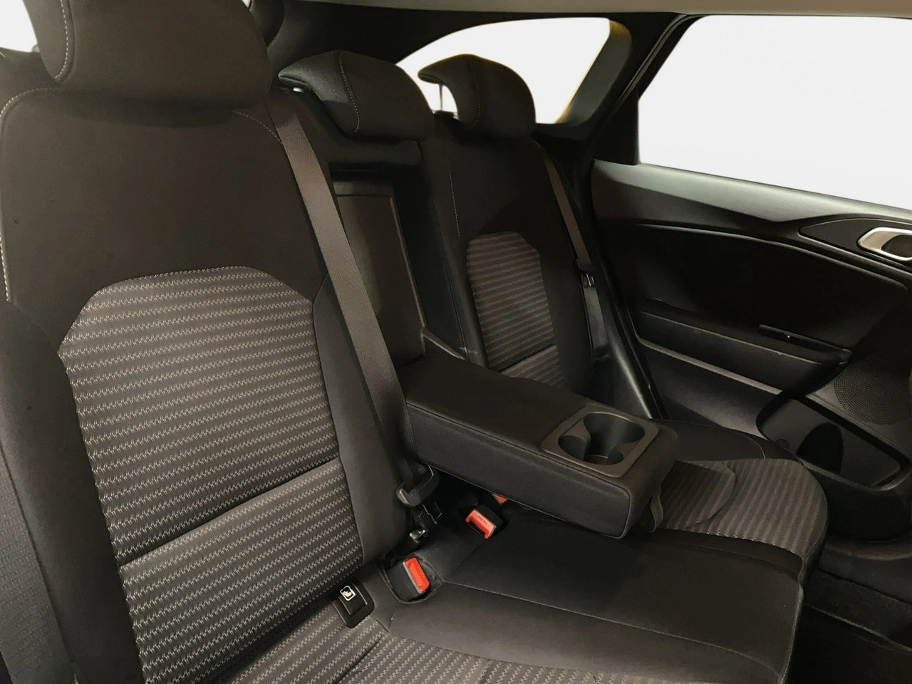 Kia Ceed - Zdjęcie 14