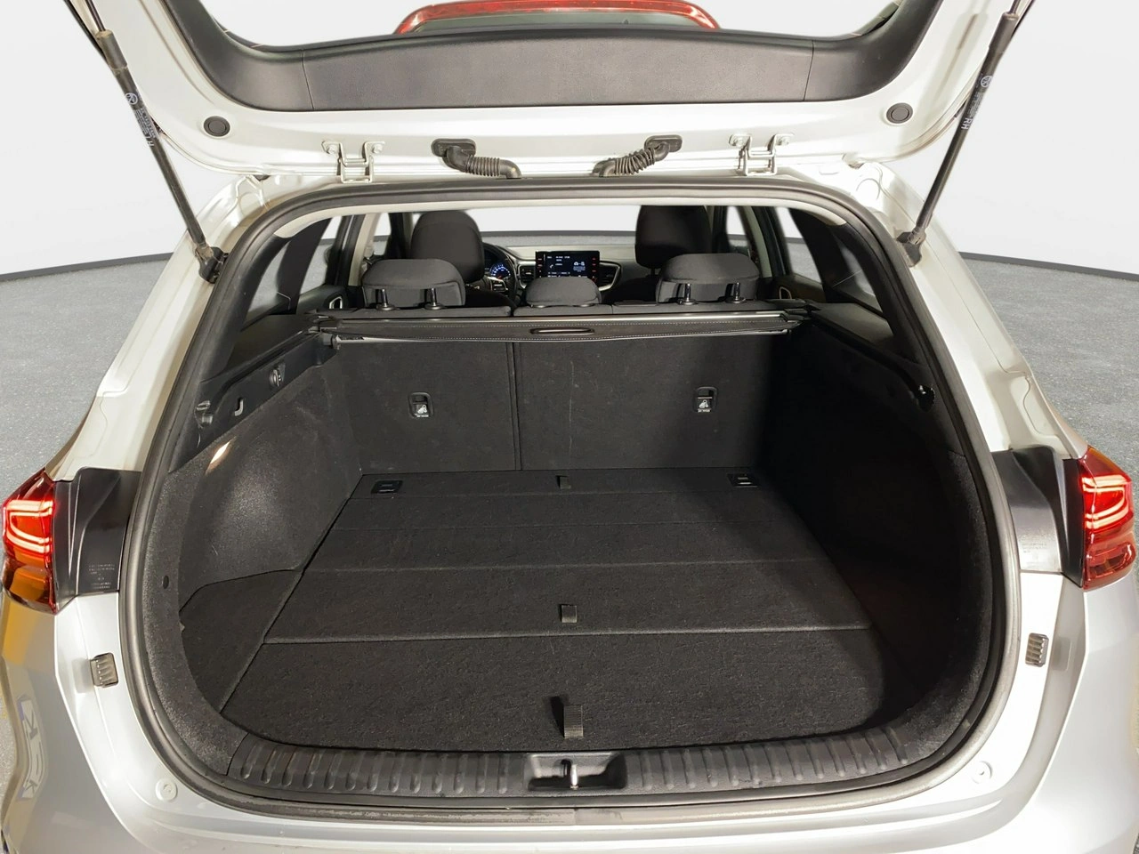 Kia Ceed - Zdjęcie 15