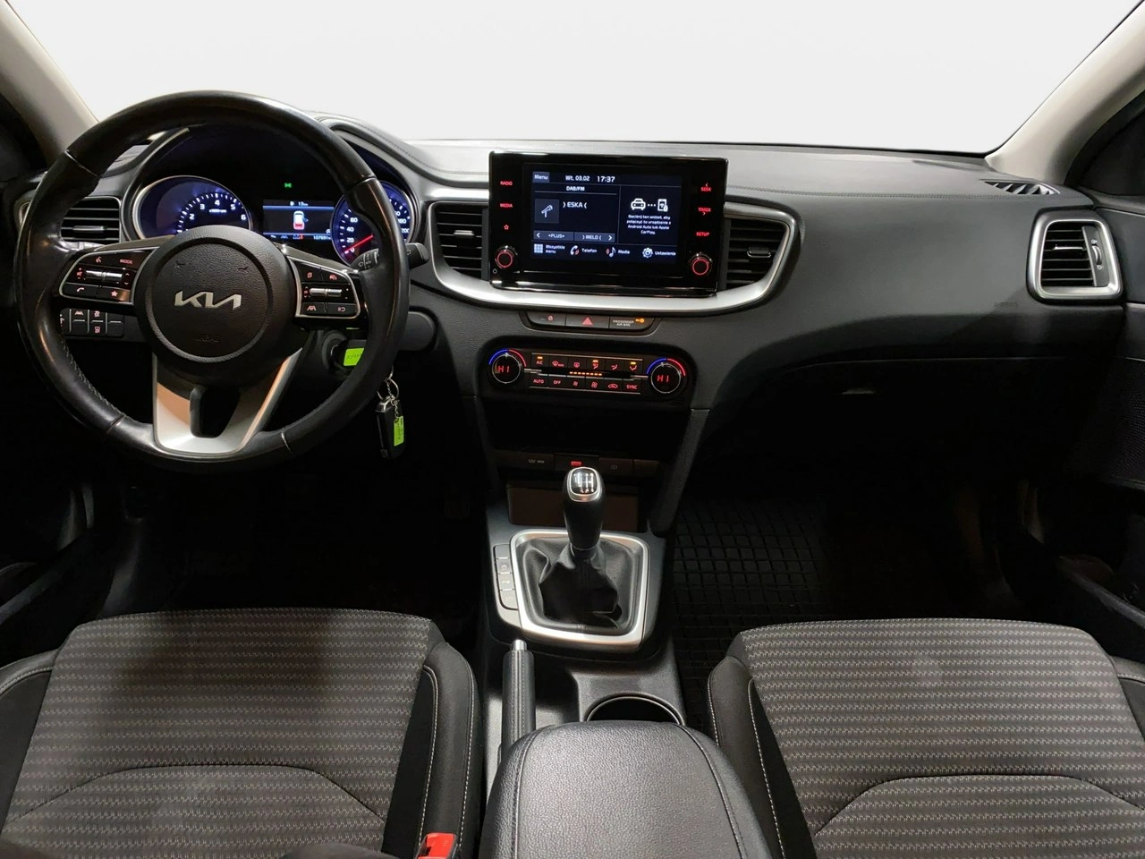 Kia Ceed - Zdjęcie 17