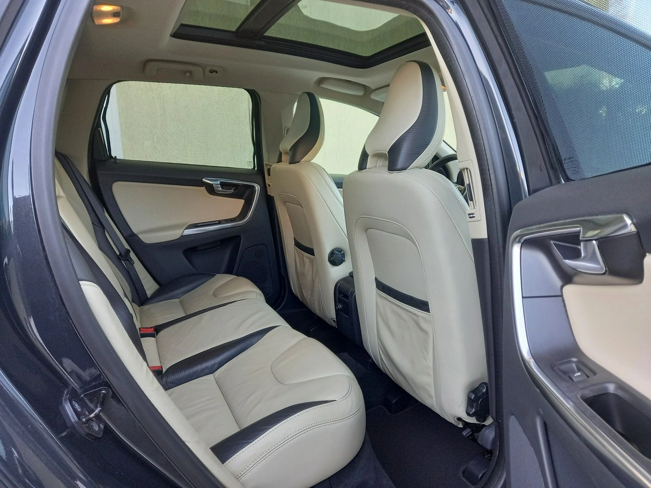 Volvo XC 60 - Zdjęcie 22