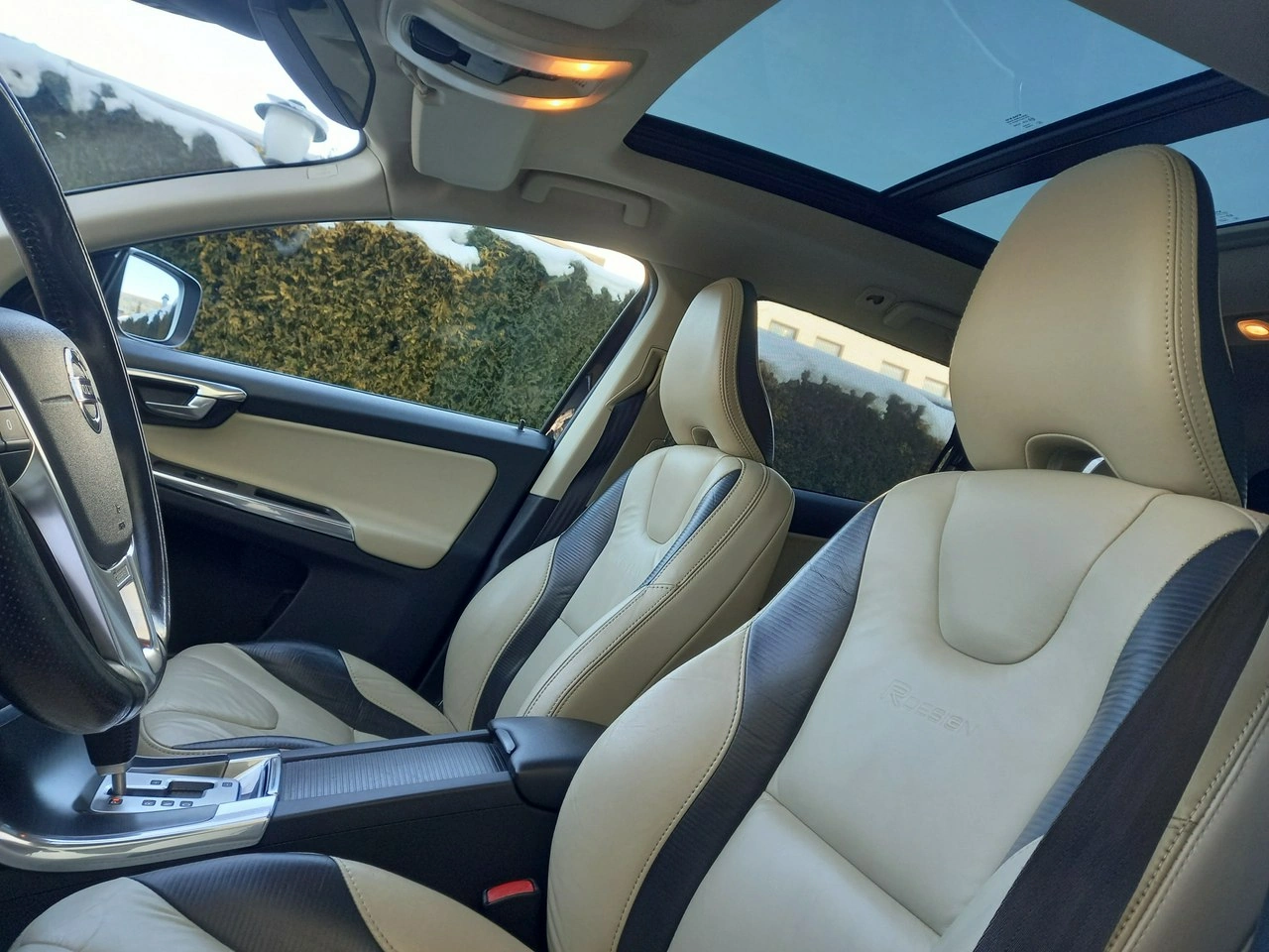 Volvo XC 60 - Zdjęcie 28