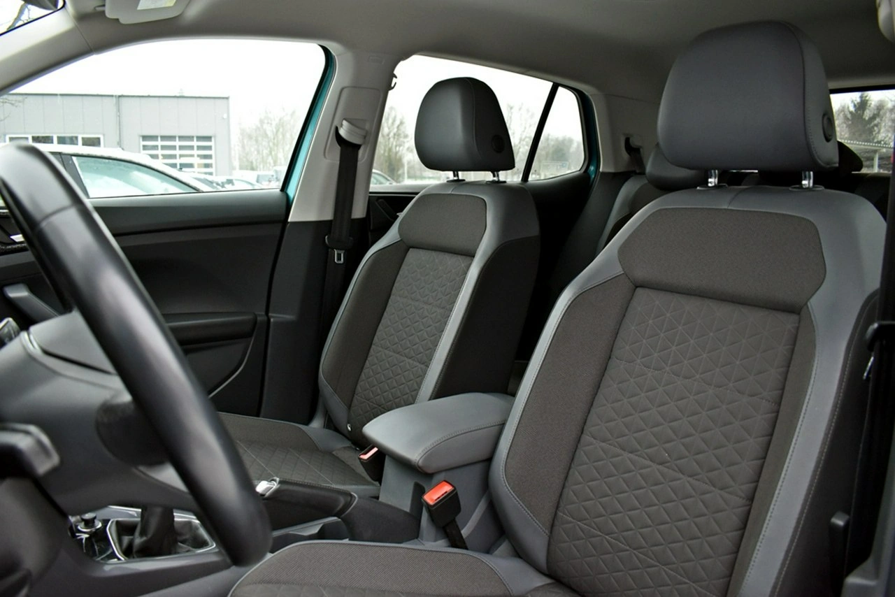 Volkswagen T-Cross - Zdjęcie 10