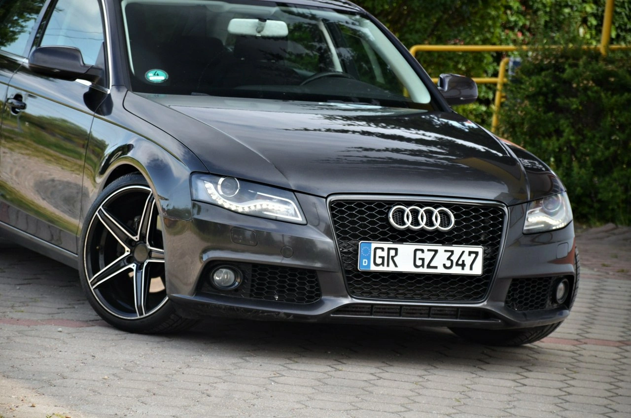 Audi A4 - Główne zdjęcie