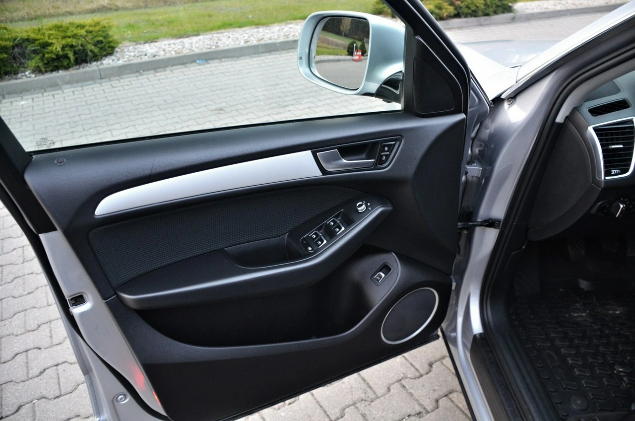 Audi Q5 - Zdjęcie 15