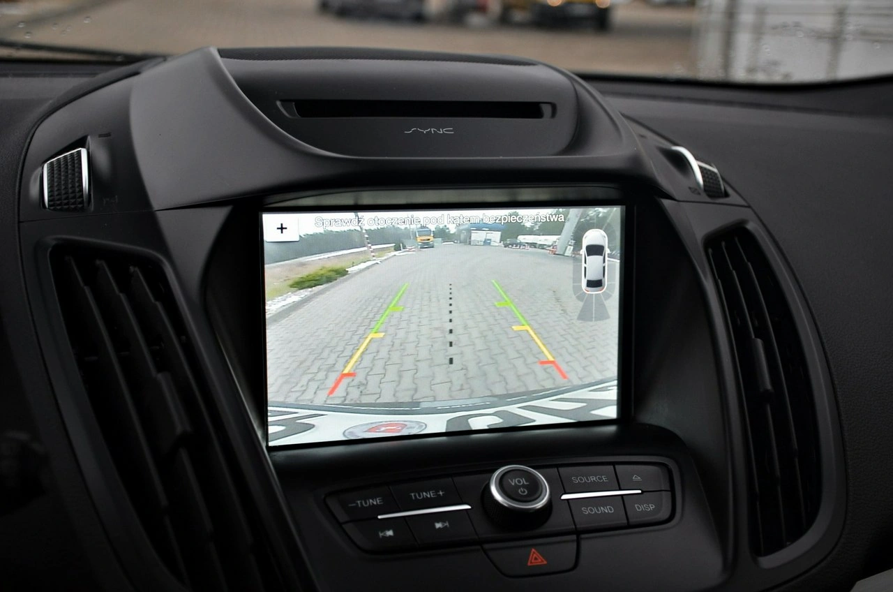 Ford Kuga - Zdjęcie 28