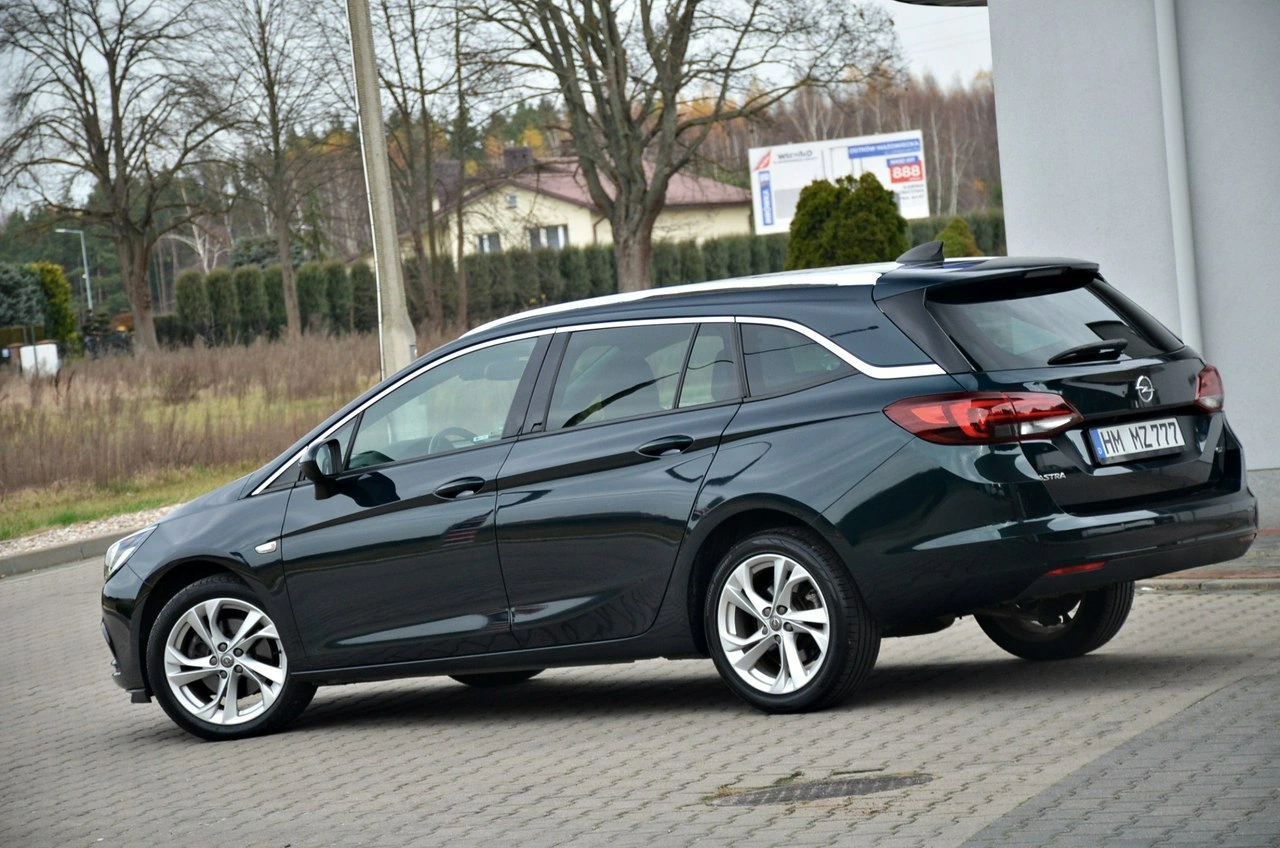 Opel Astra - Zdjęcie 10
