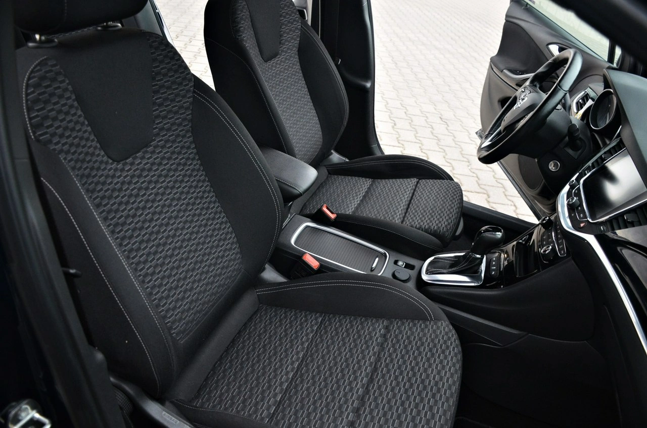 Opel Astra - Zdjęcie 20