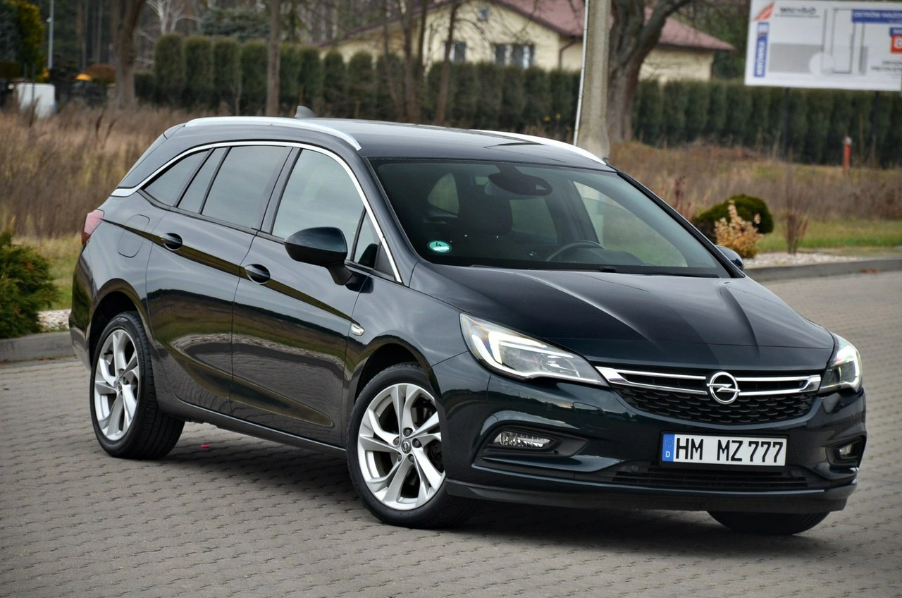 Opel Astra - Zdjęcie 2