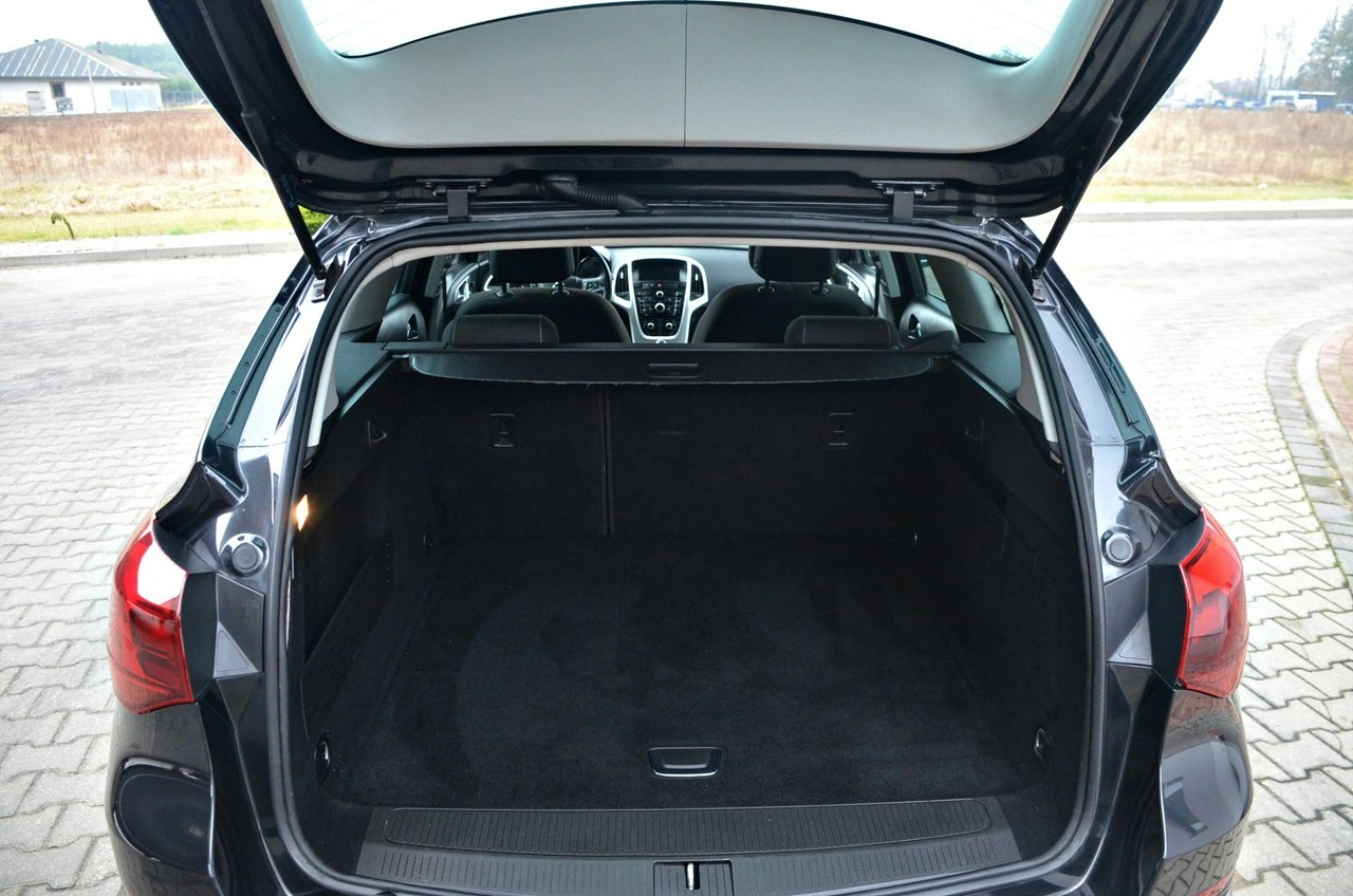 Opel Astra - Zdjęcie 23