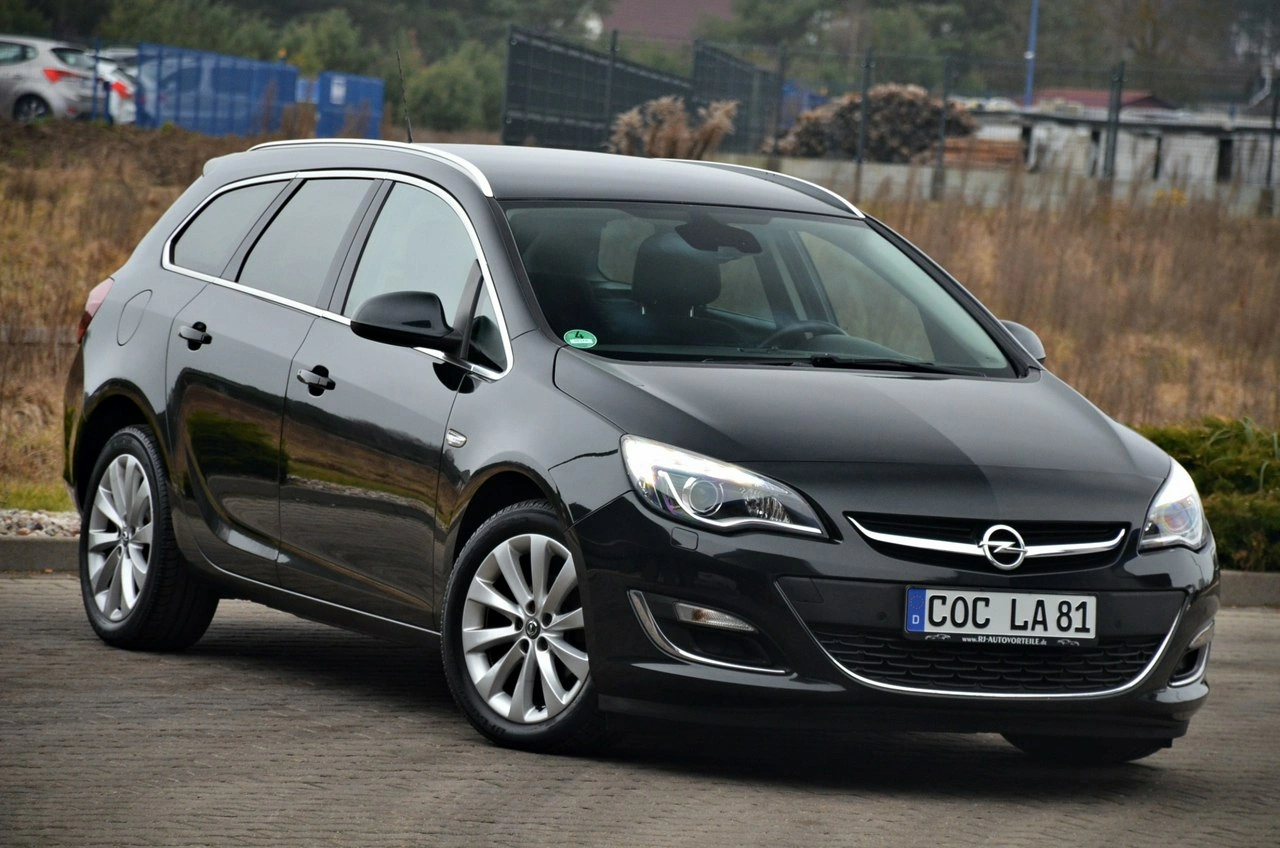 Opel Astra - Zdjęcie 1