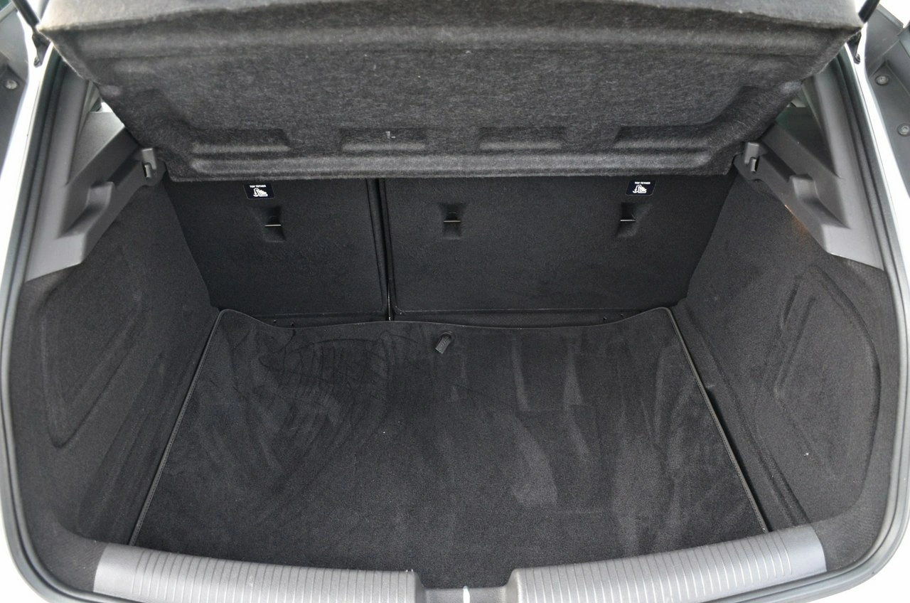 Opel Astra - Zdjęcie 28