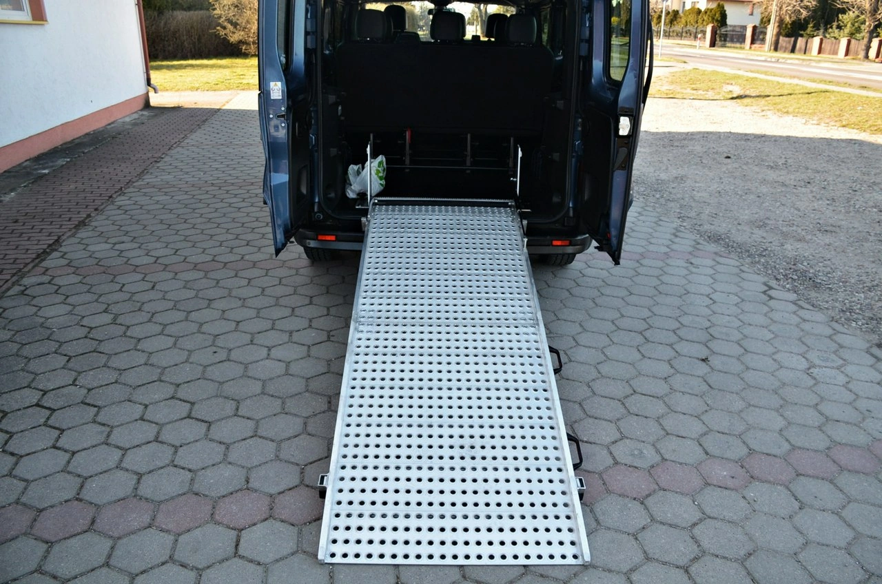 Renault Trafic - Zdjęcie 15