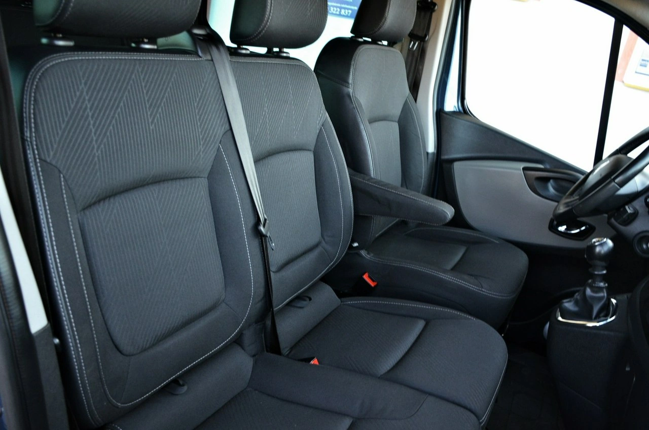 Renault Trafic - Zdjęcie 23
