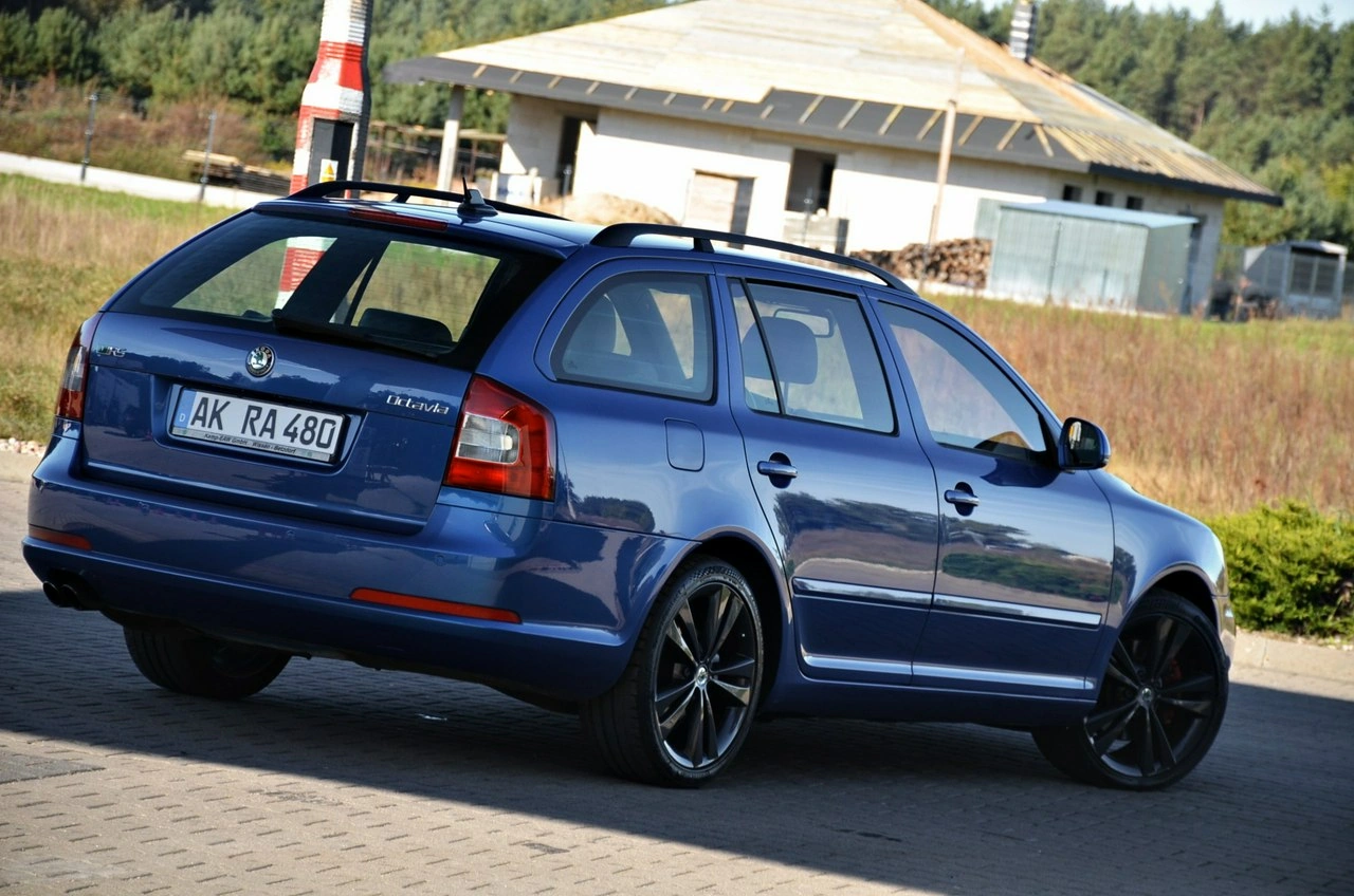 Skoda Octavia - Zdjęcie 13