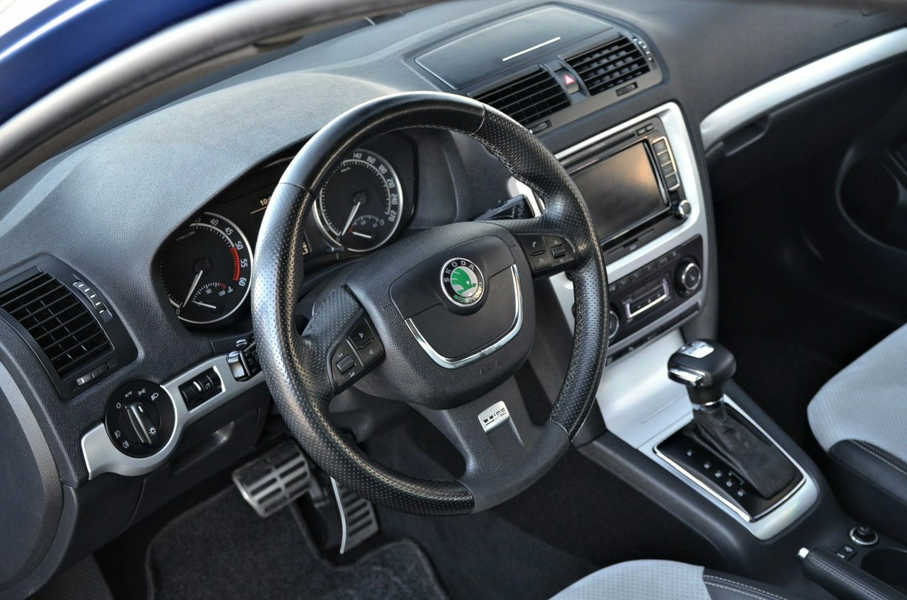 Skoda Octavia - Zdjęcie 15