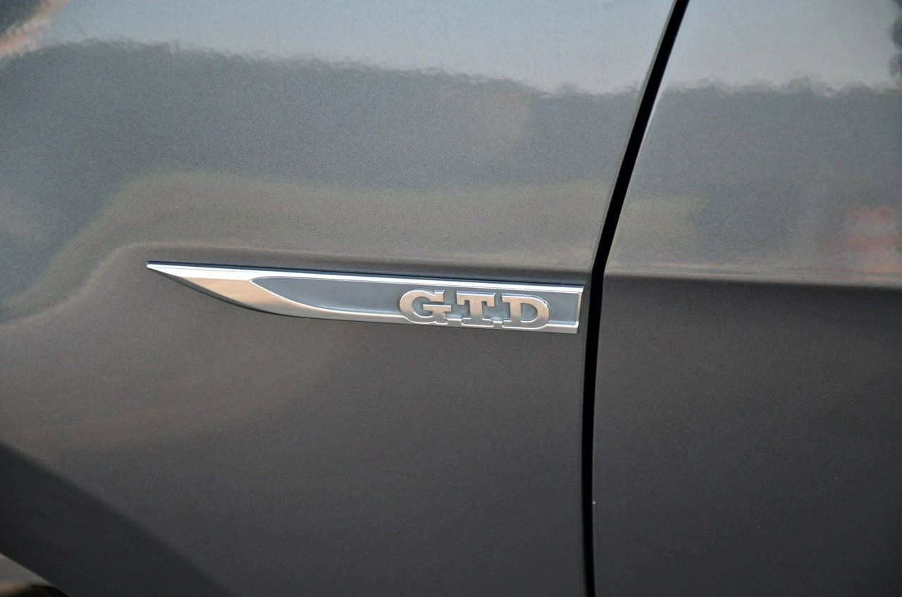 Volkswagen Golf - Zdjęcie 11