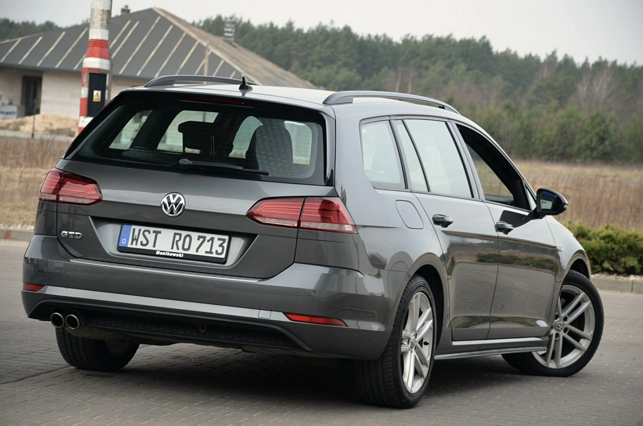 Volkswagen Golf - Zdjęcie 10