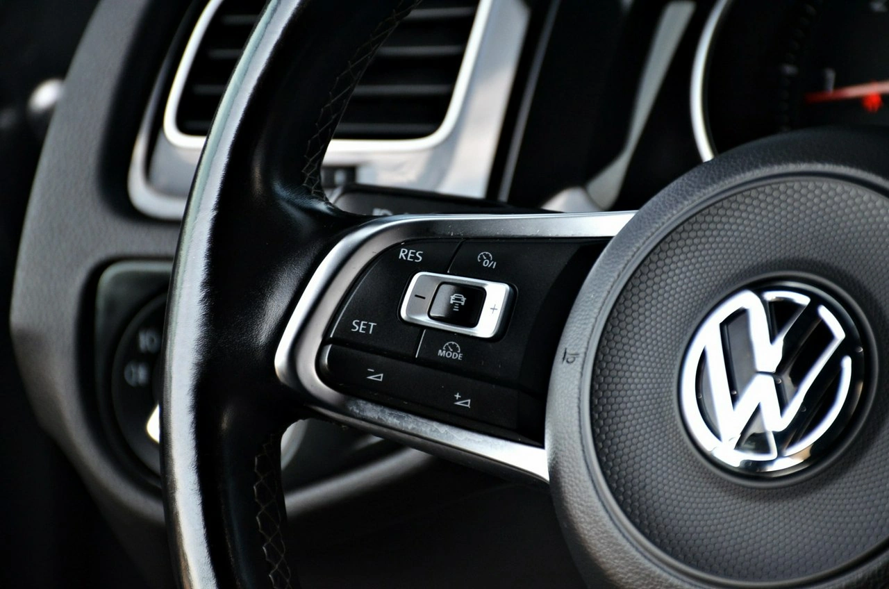 Volkswagen Golf - Zdjęcie 28