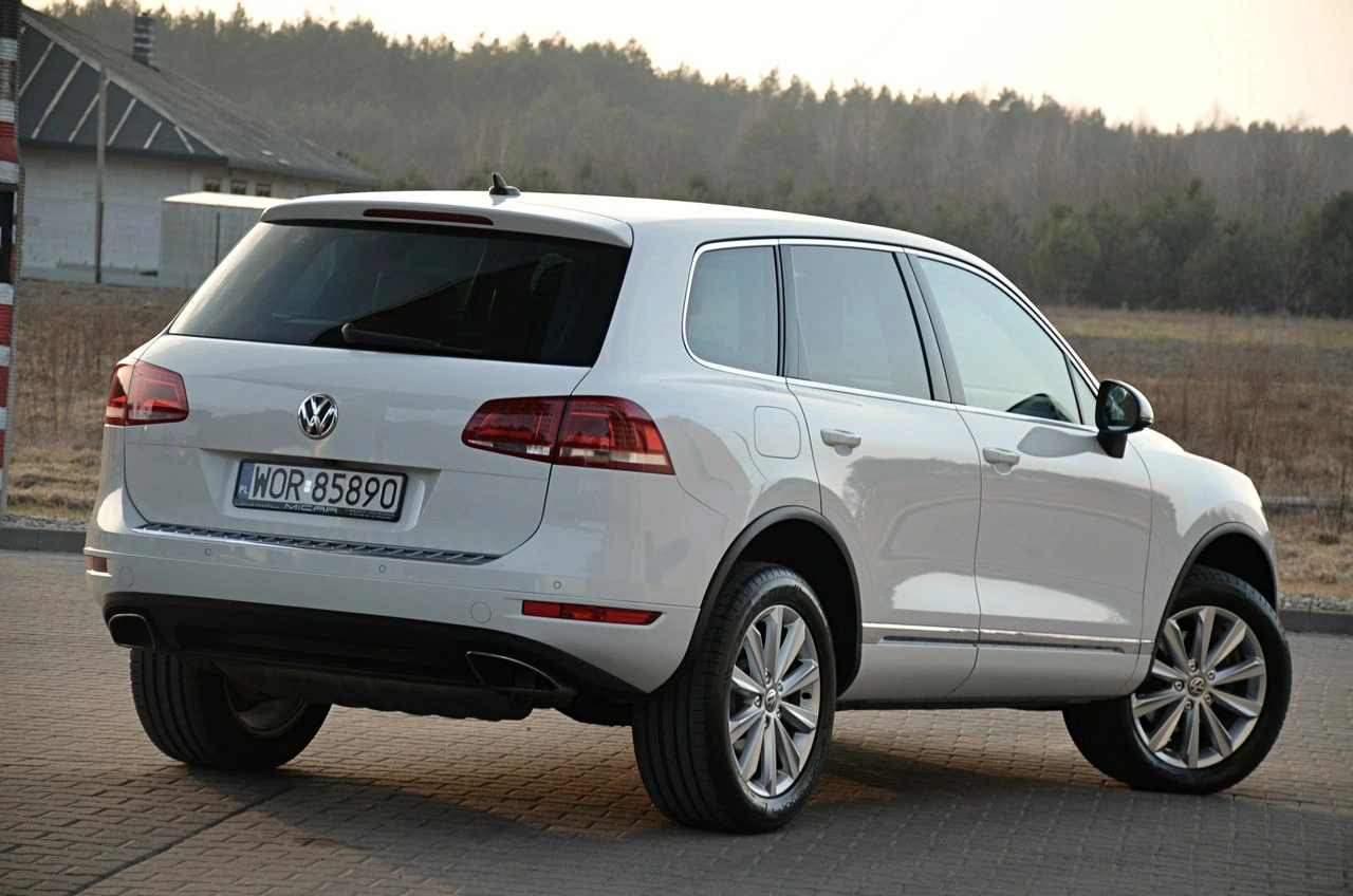 Volkswagen Touareg - Zdjęcie 12