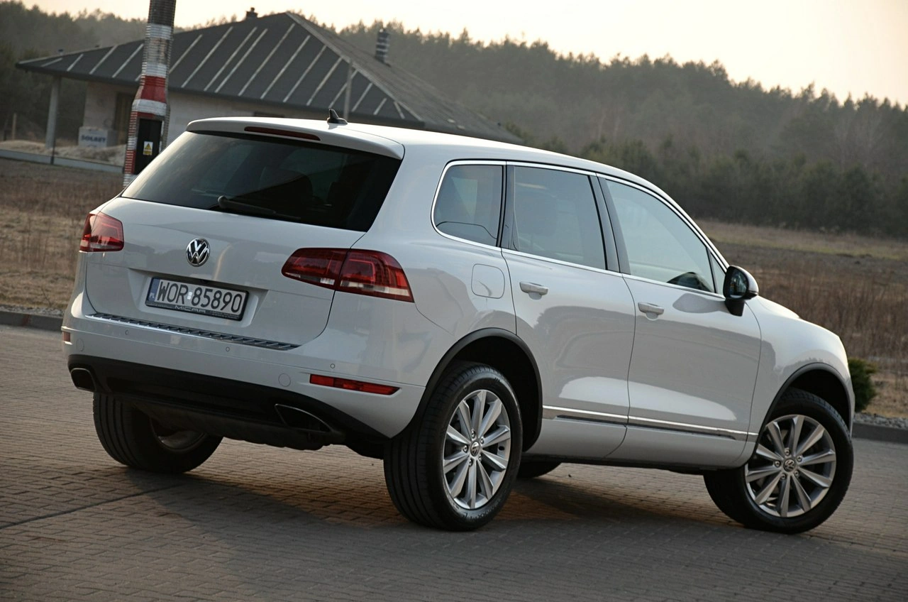 Volkswagen Touareg - Zdjęcie 13