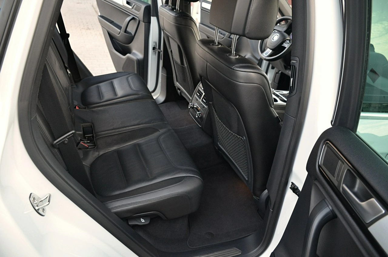 Volkswagen Touareg - Zdjęcie 23