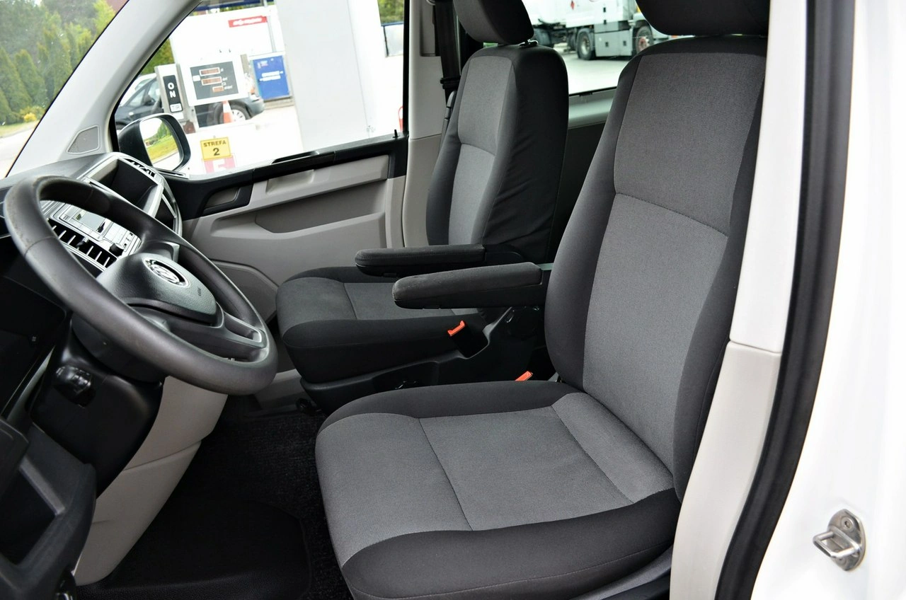 Volkswagen Transporter - Zdjęcie 15