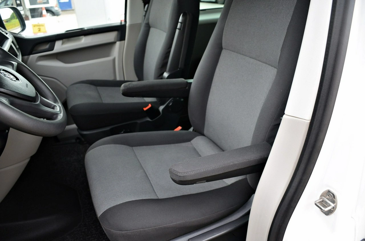 Volkswagen Transporter - Zdjęcie 16