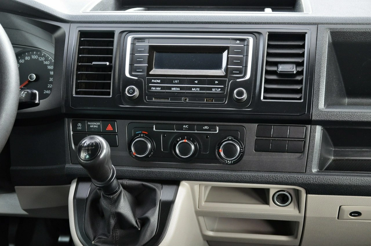 Volkswagen Transporter - Zdjęcie 20