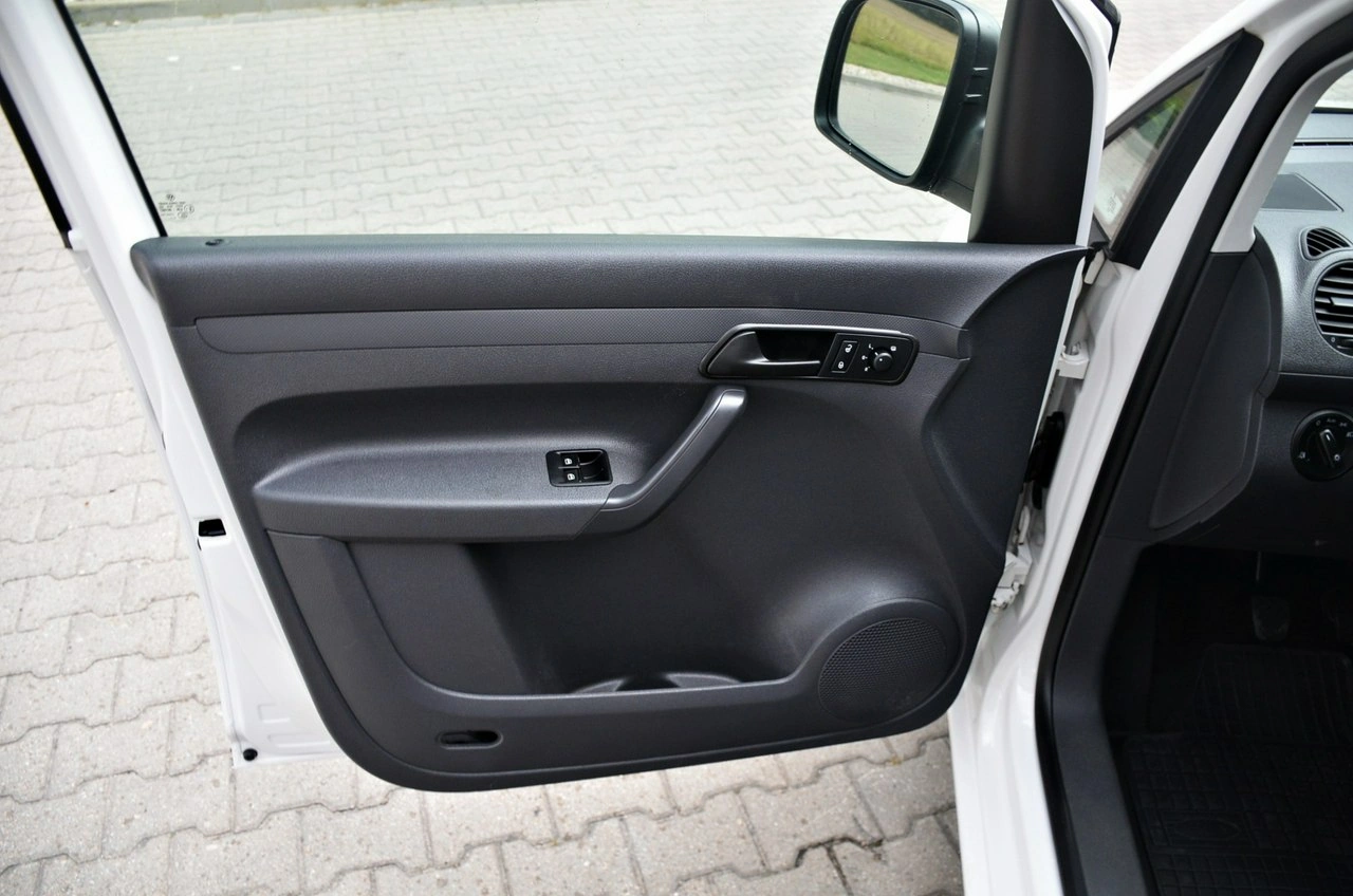 Volkswagen Caddy - Zdjęcie 13